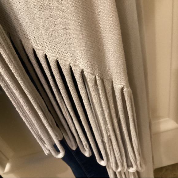 PRESS Sheer Mesh Duster Vest Fringed - Picture 4 of 5